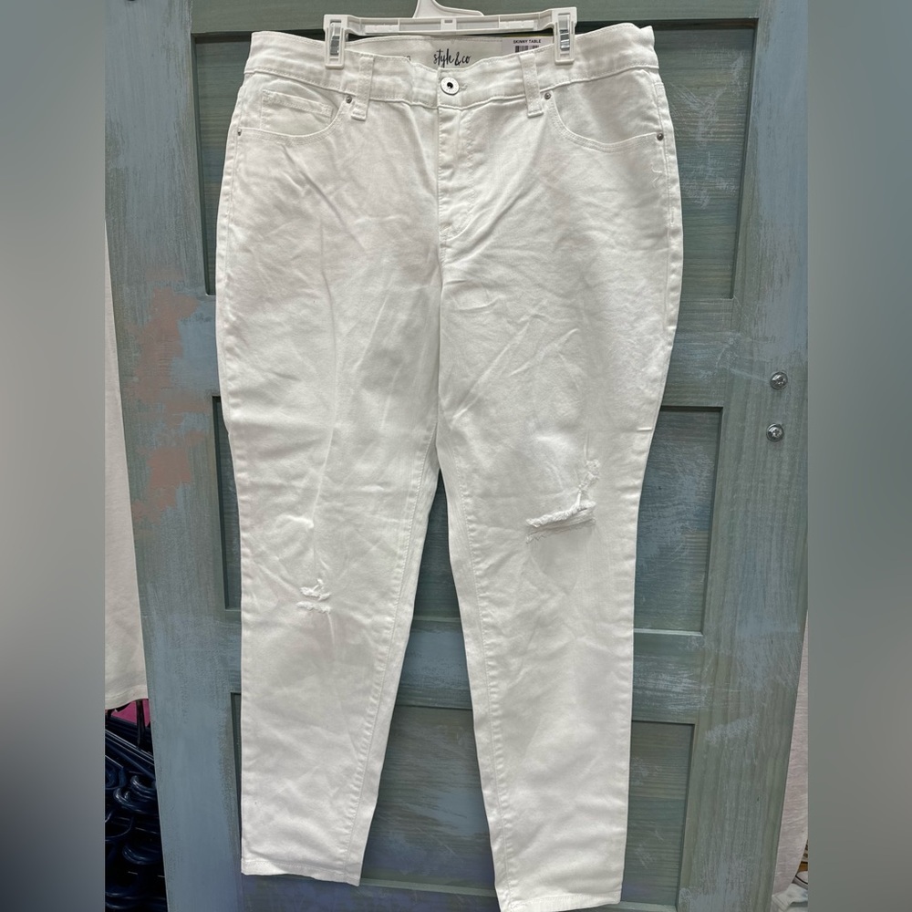 Style & Co white jeans